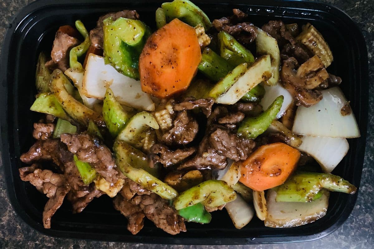 Sliced Beef with Black Pepper