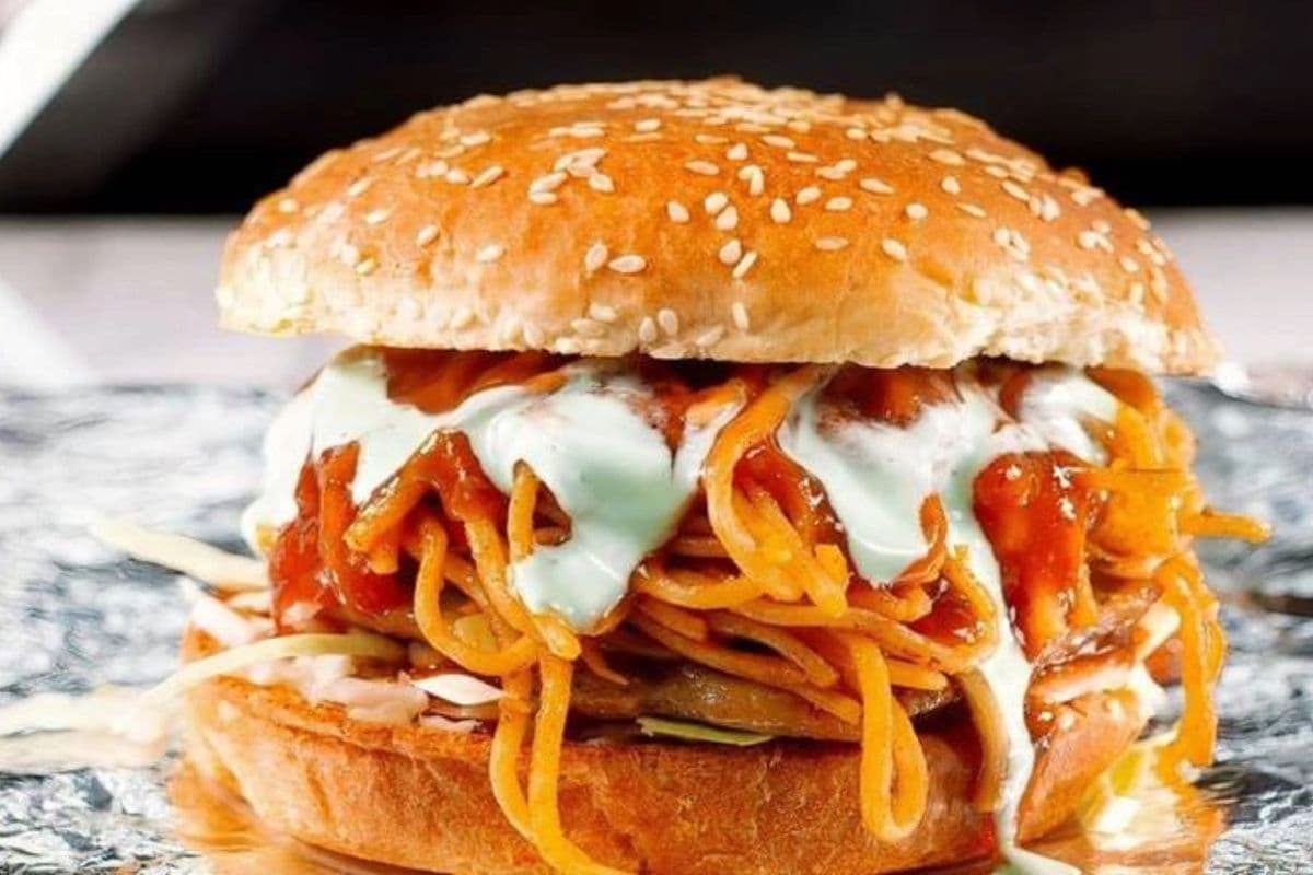 Desi Noodle Burger
