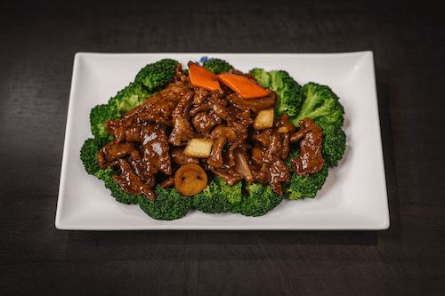 Stir-Fried Broccoli w/ (Beef/Chicken) / 百佳利(牛肉/雞丁)