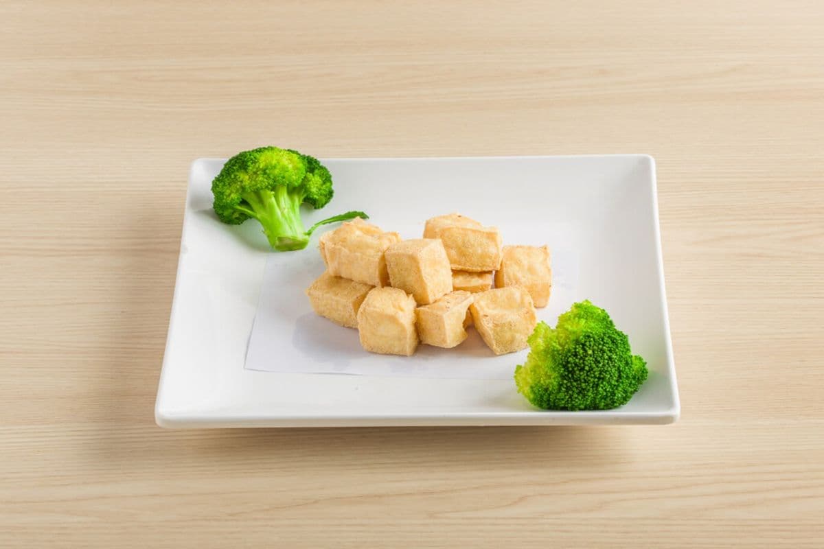28.D.fried Tofu (8 PCS)
