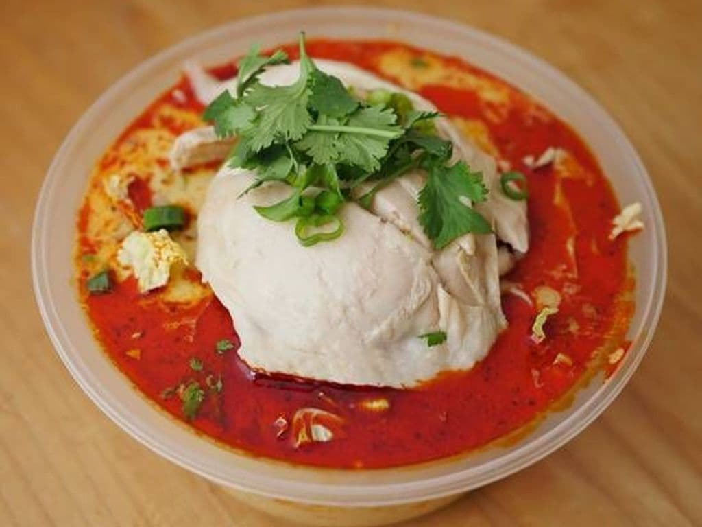 Boneless Chicken Laksa 12. 海南雞 喇沙湯麵套餐-o-