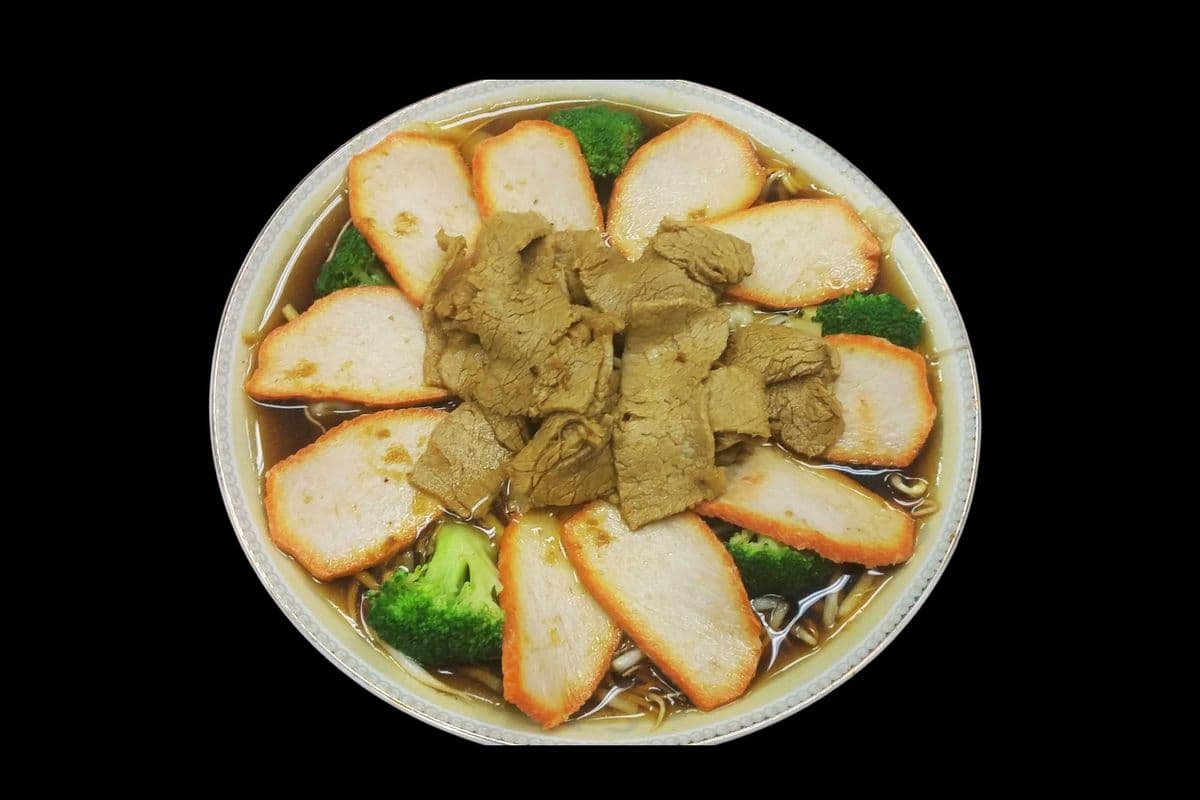 6. BBQ Pork and Beef Vegetable Noodle Soup