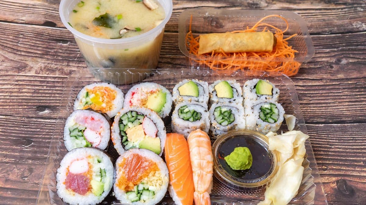 Boîte à Lunch Sushi 14 mcx / Lunch Box Sushi 14 pcs