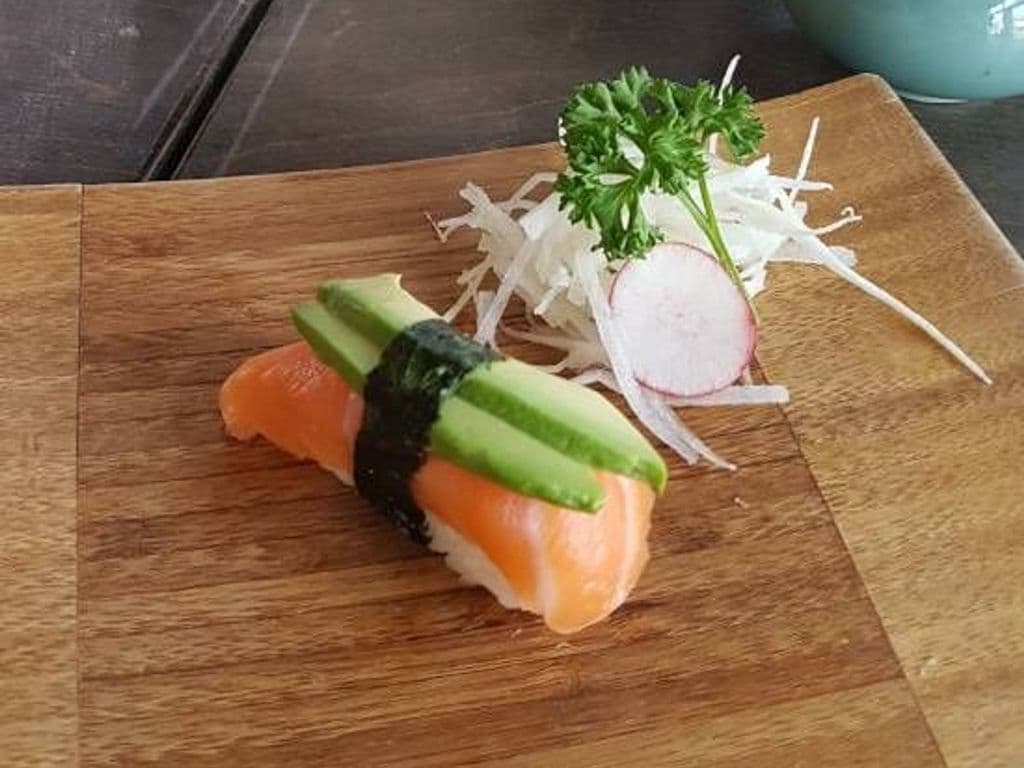 Avo Salmon Nigiri