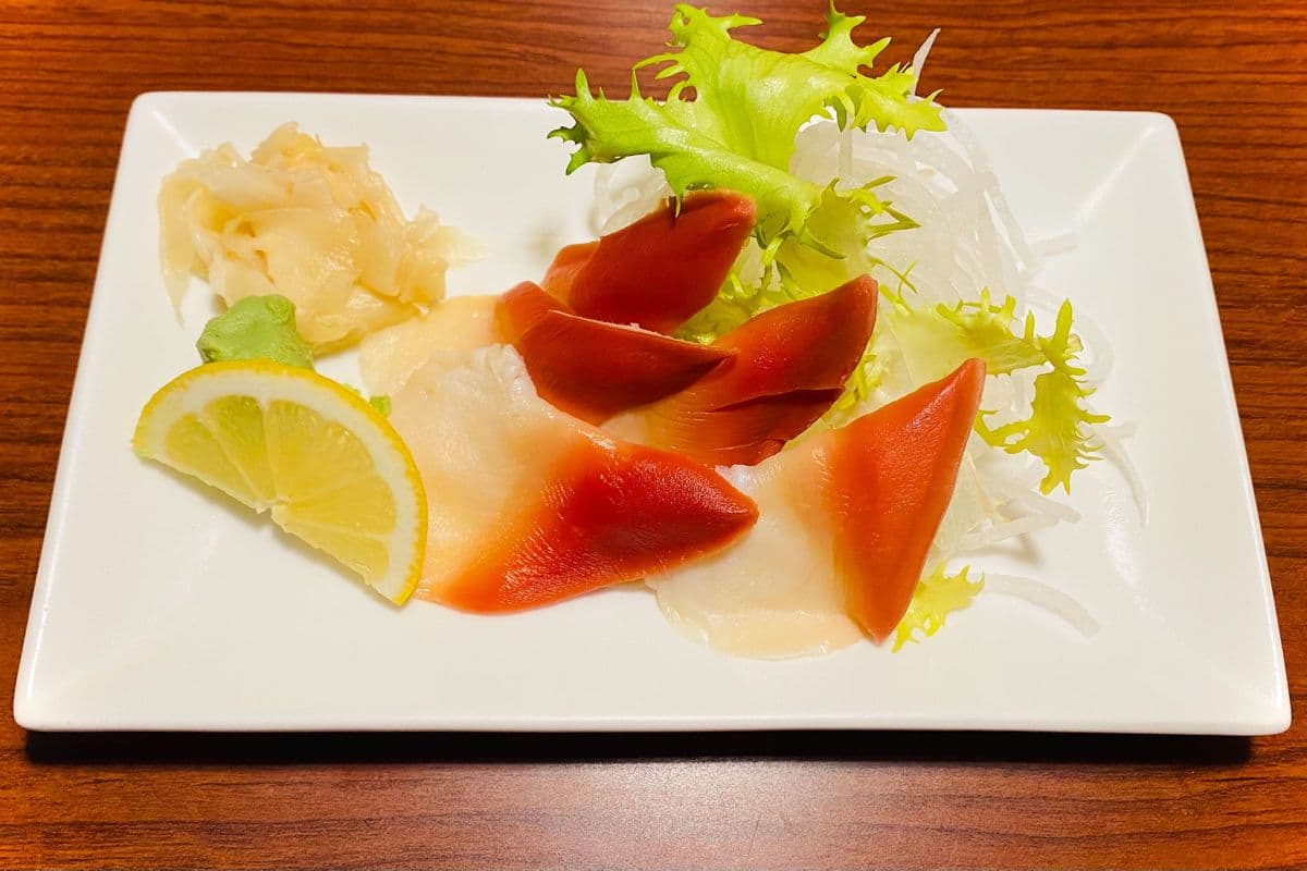 Hokkigai Sashimi