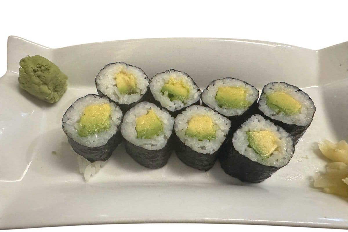 C12) Avocado Roll (8pcs)