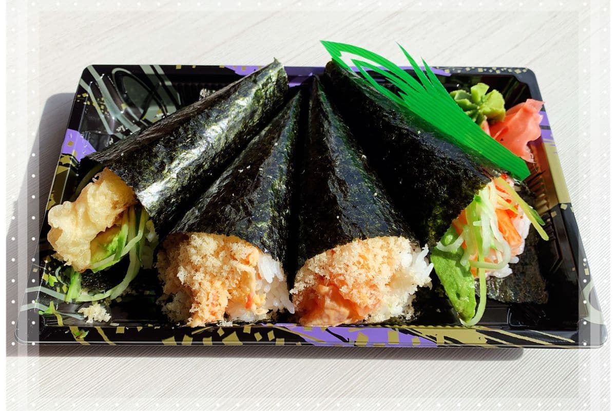 C12. Hand Roll Set (4 pcs)