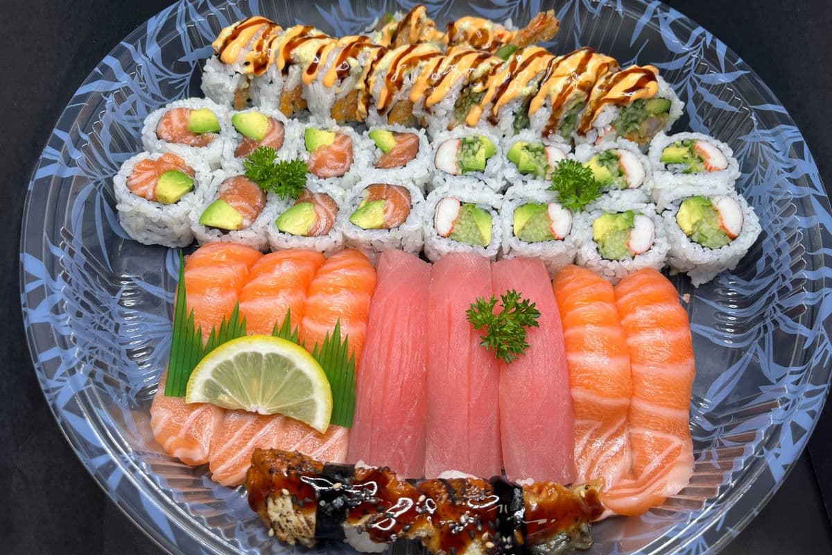 SUSHI PARTY TRAY 38pc
