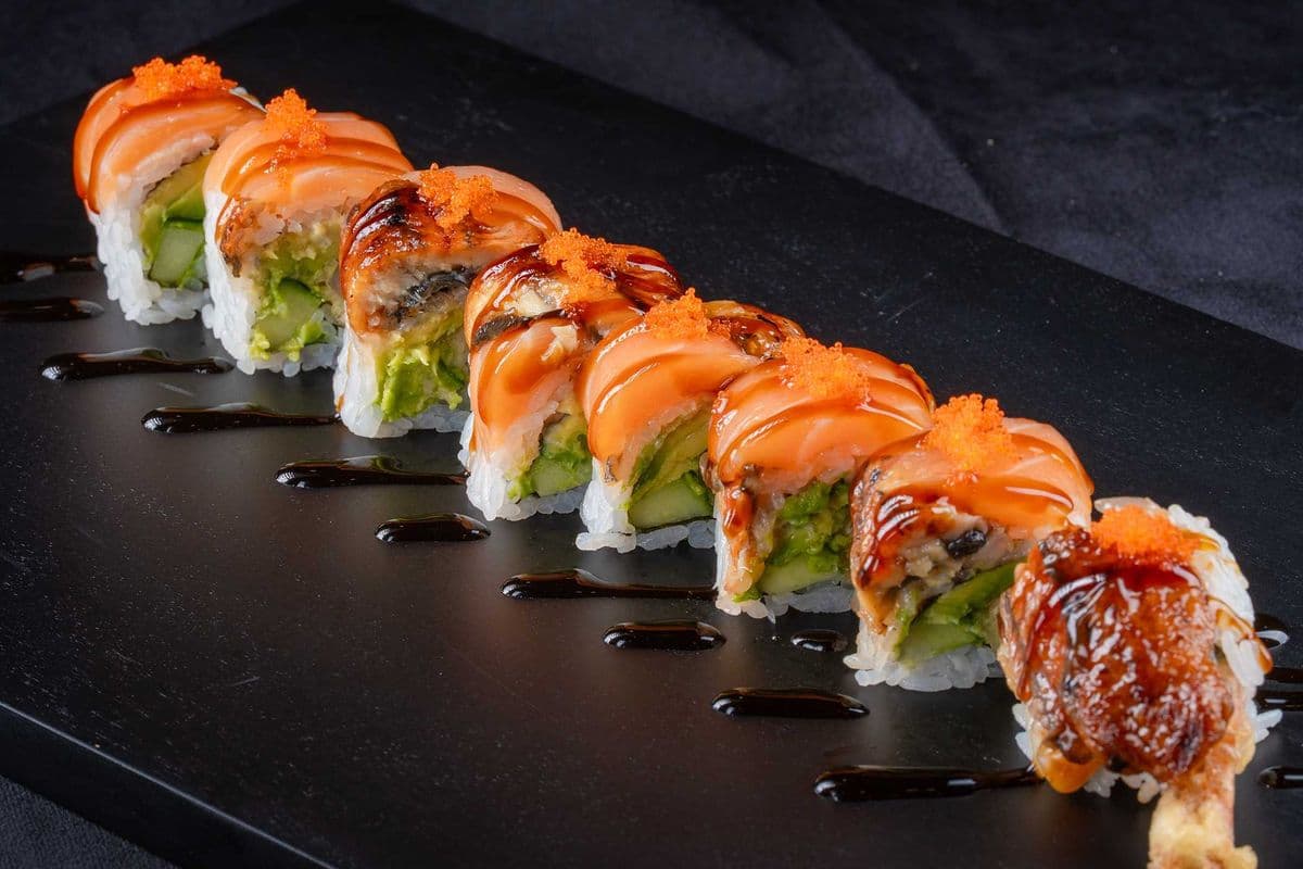 7. Daddy Tiger Roll - 8 pc