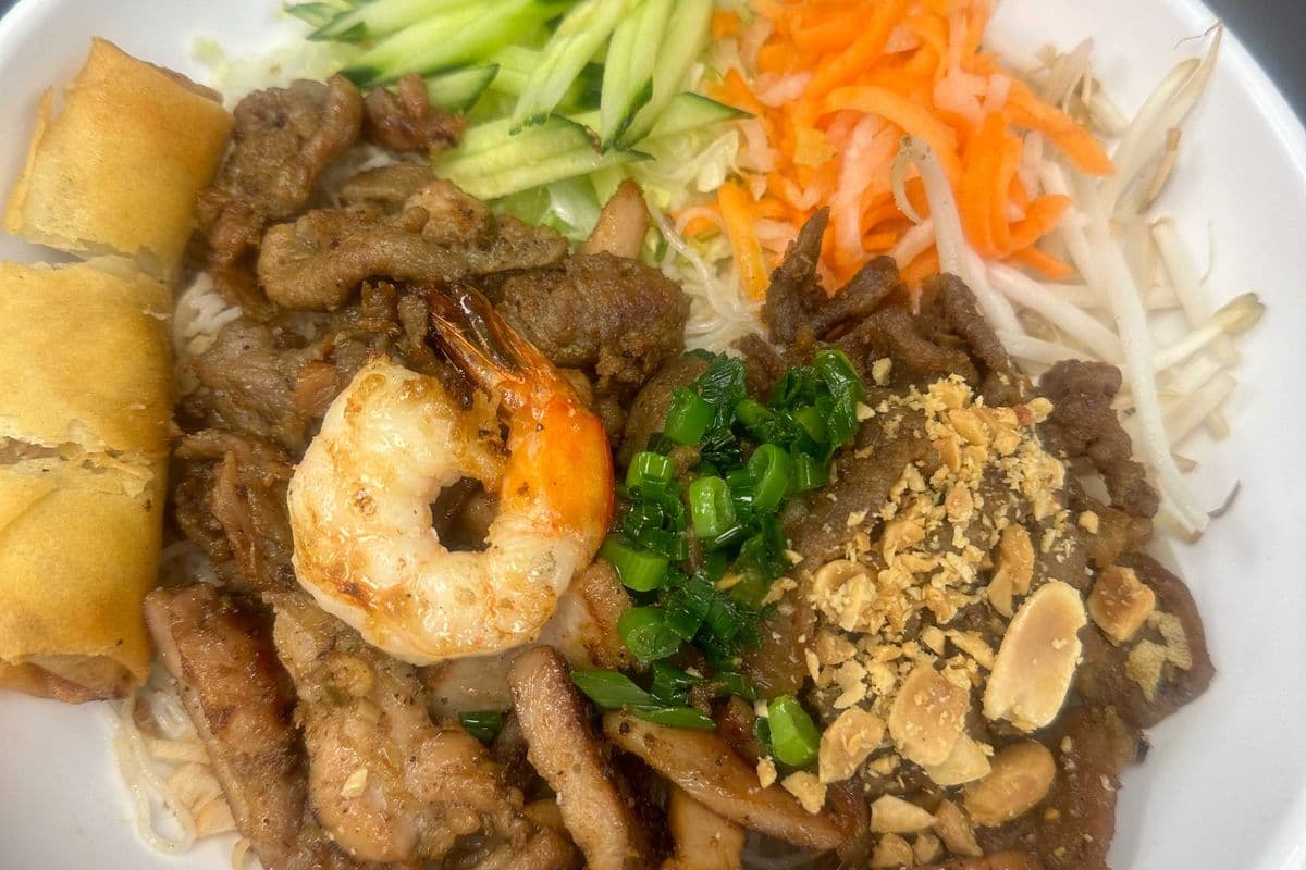 42. Five Colour Vermicelli Bowl