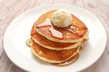 Classic Buttermilk Pancakes