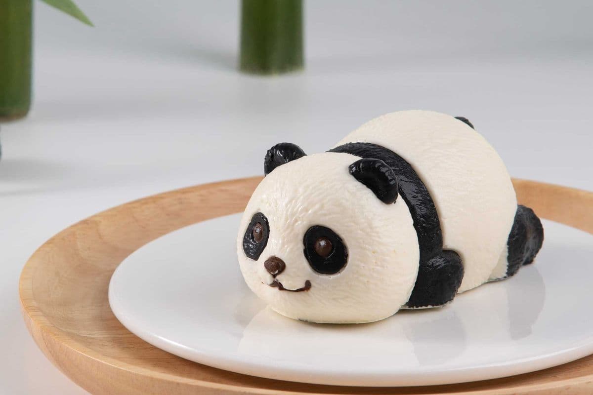 King Panda Cake