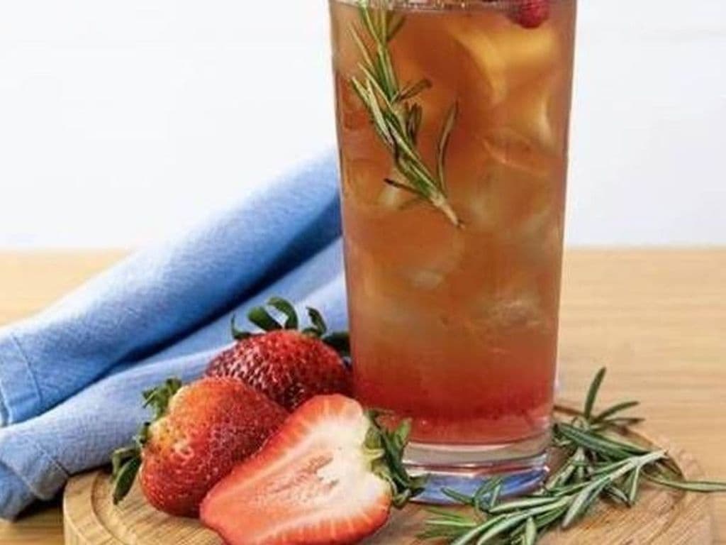Strawberry Rose Tea