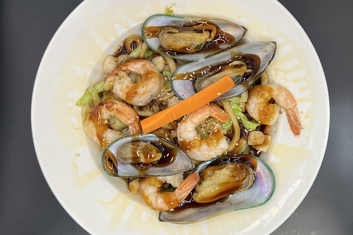 Seafood Yakisoba