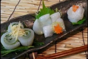 121. Squid Sashimi (2 pcs)