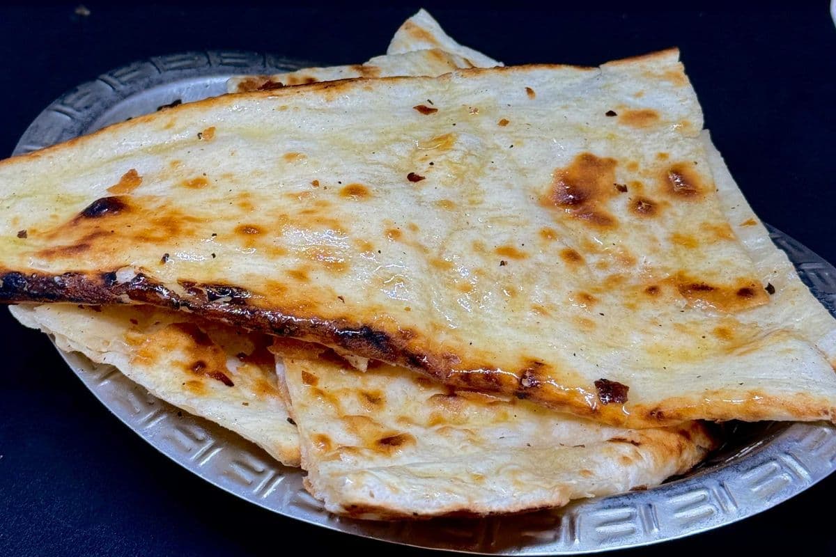 Butter Naan (3 pcs)