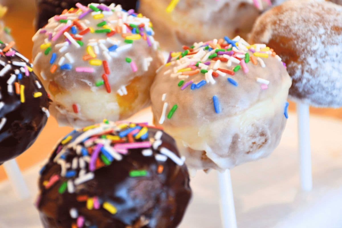 Six Bronuts Pops ( B-Pops)