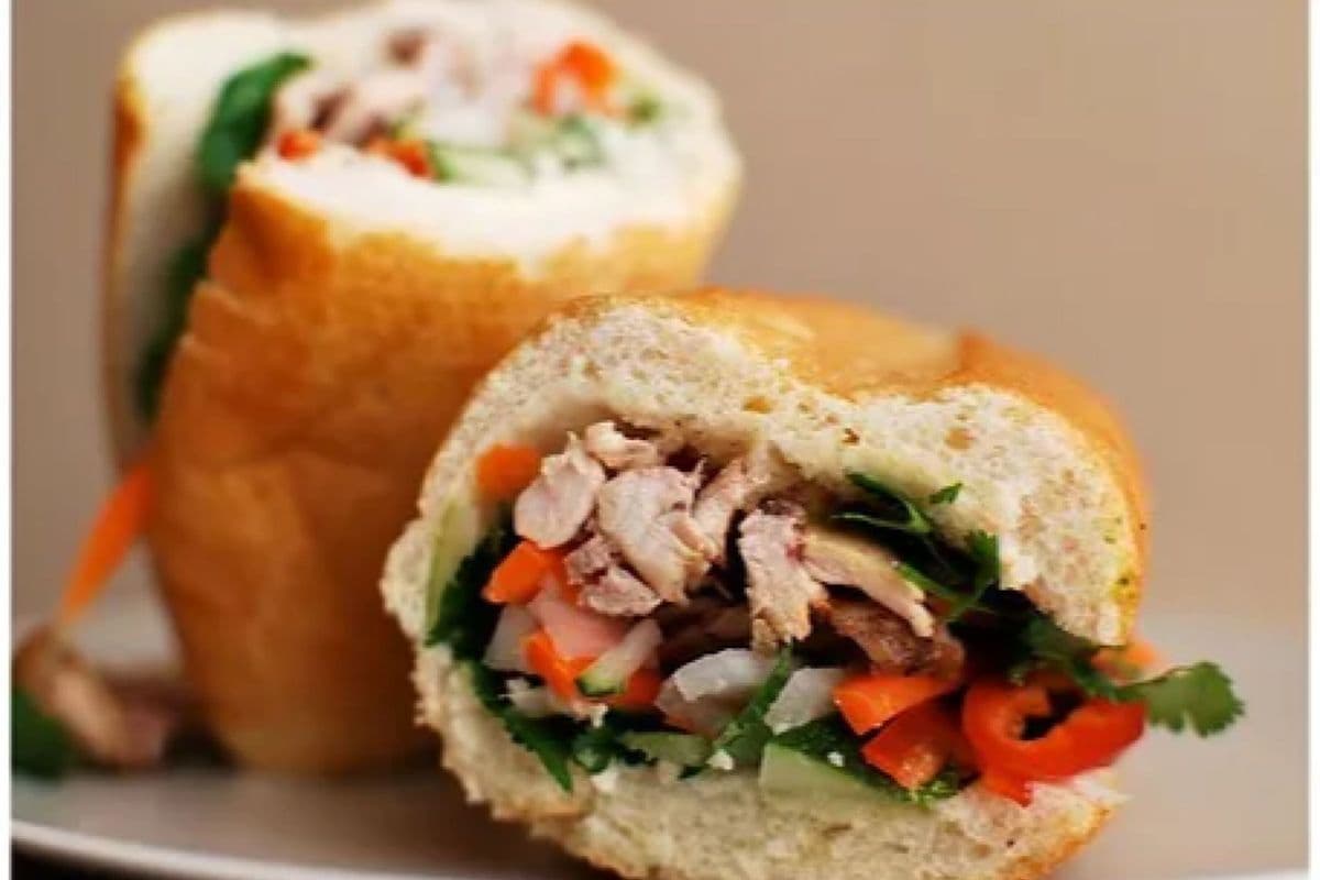 Grilled Chicken Banh Mi