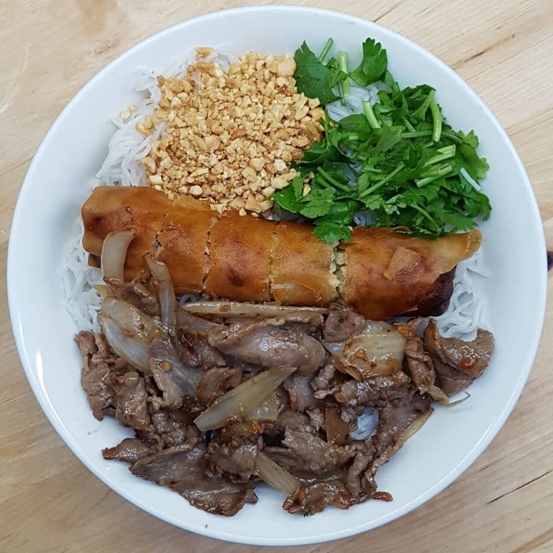 Bol de printemps au poulet, boeuf ou porc