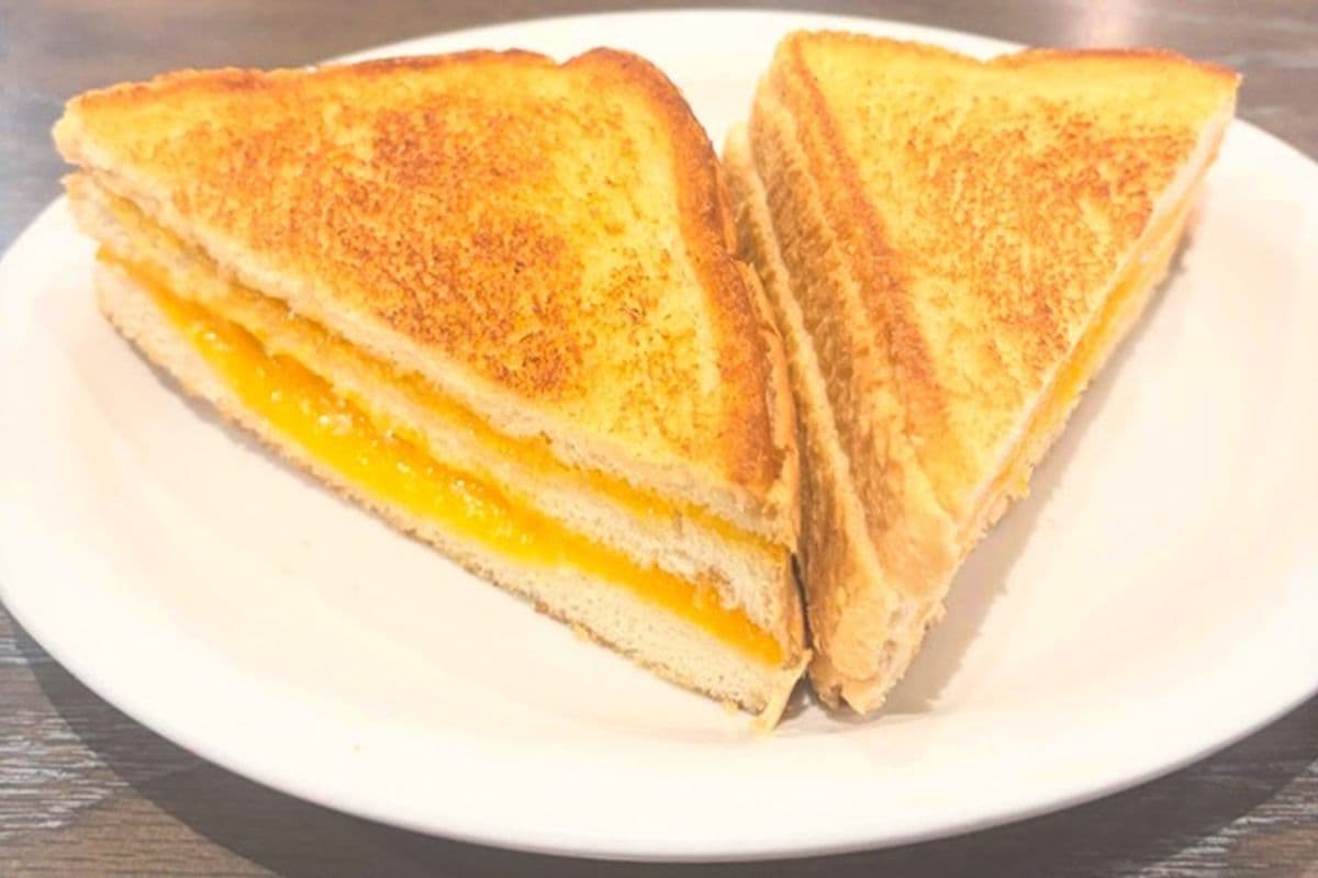 Triple Decker Grilled Cheese Sandwich