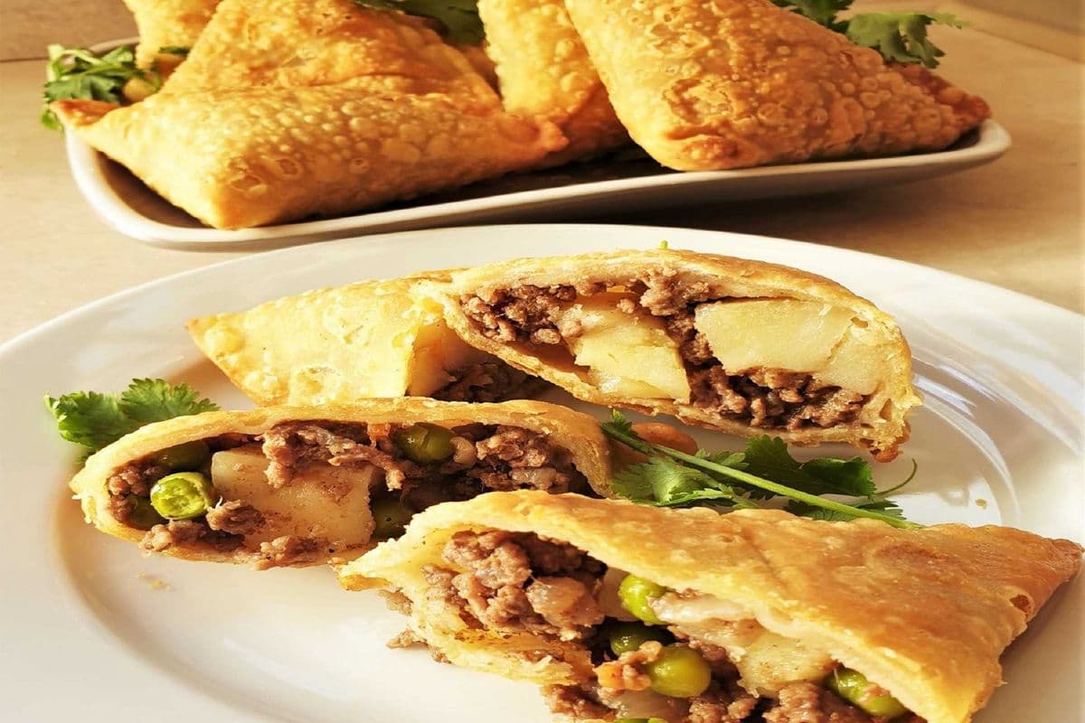 Beef Samosa (2 pcs)