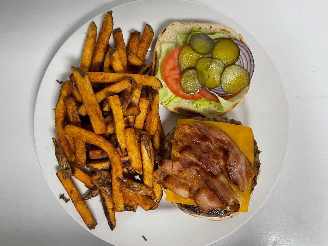 Bacon Cheeseburger