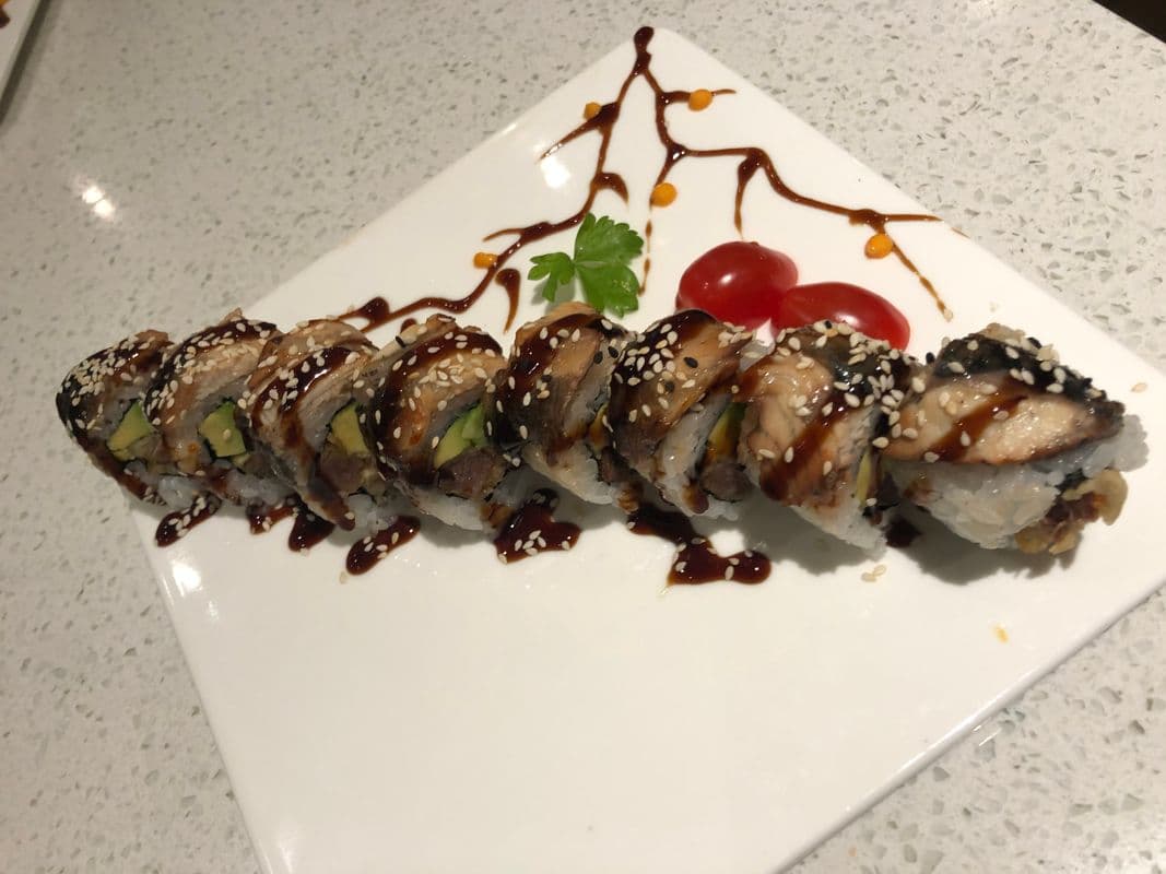 Giant Buffalo Roll (8 pcs)