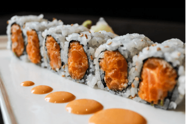 RR4 Spicy Salmon Roll