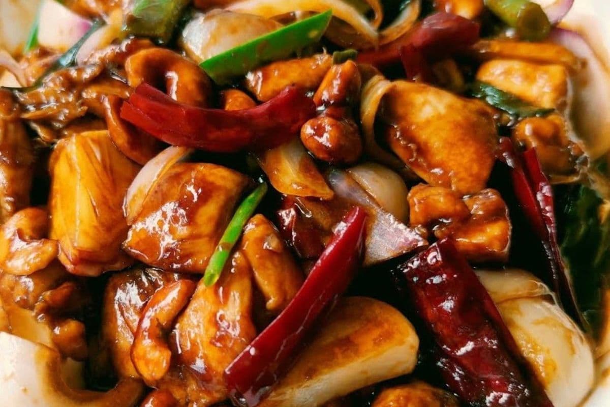 Kung Po Chicken (宫保鸡丁)