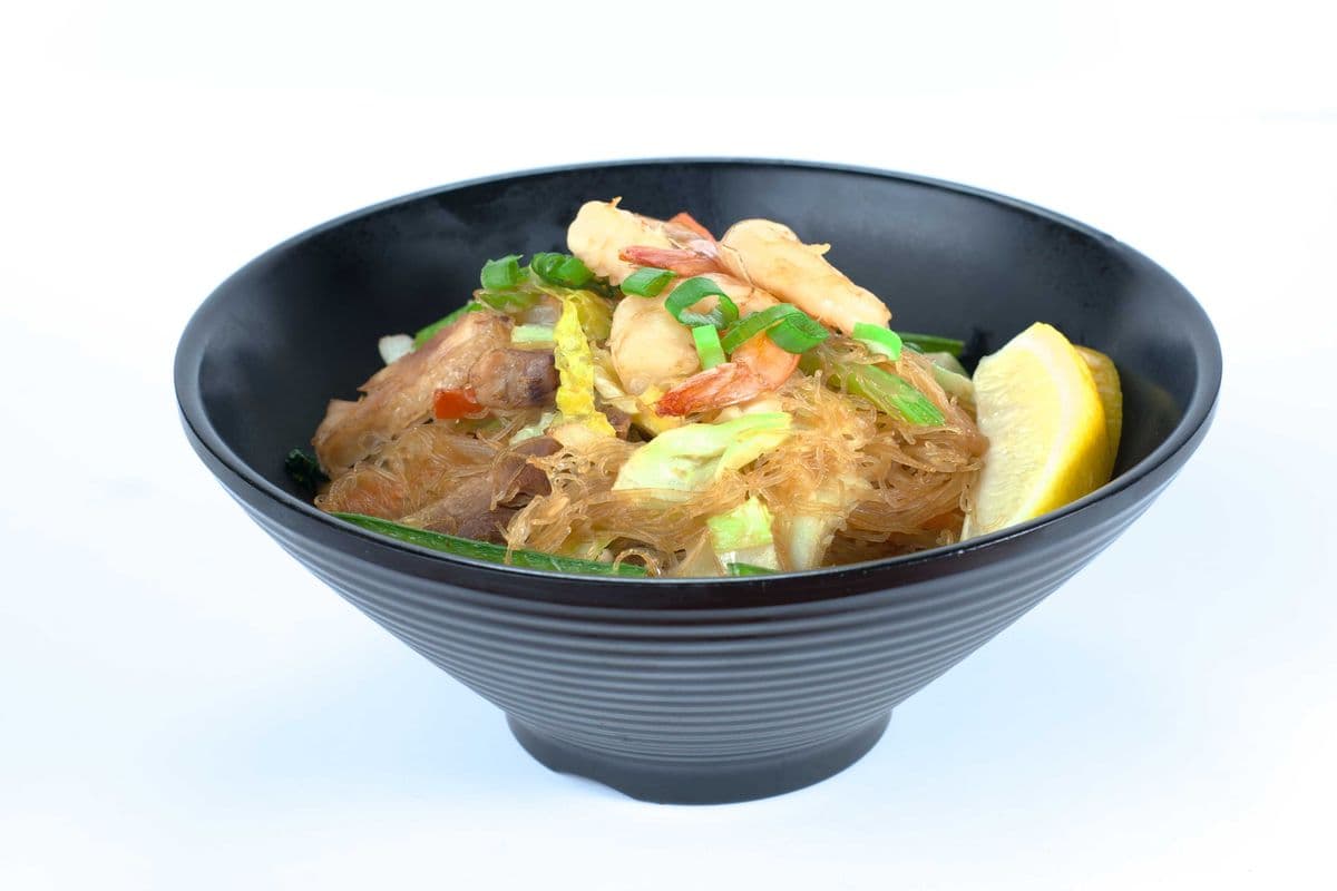 Pancit Bihon (Rice Noodle)
