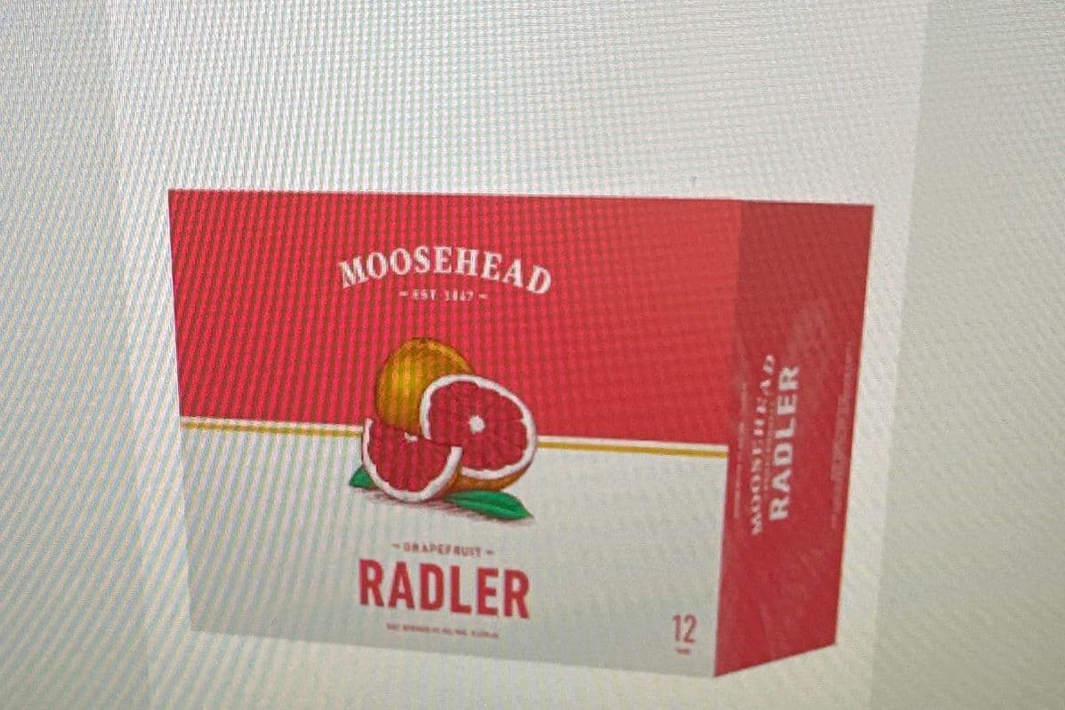 Moosehead Grapefruit Radler (12 x 355 ml)