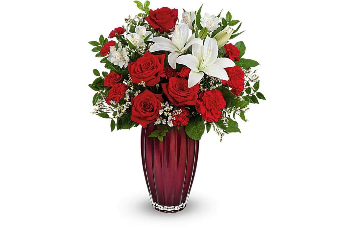 Teleflora's Modern Adoration Bouquet