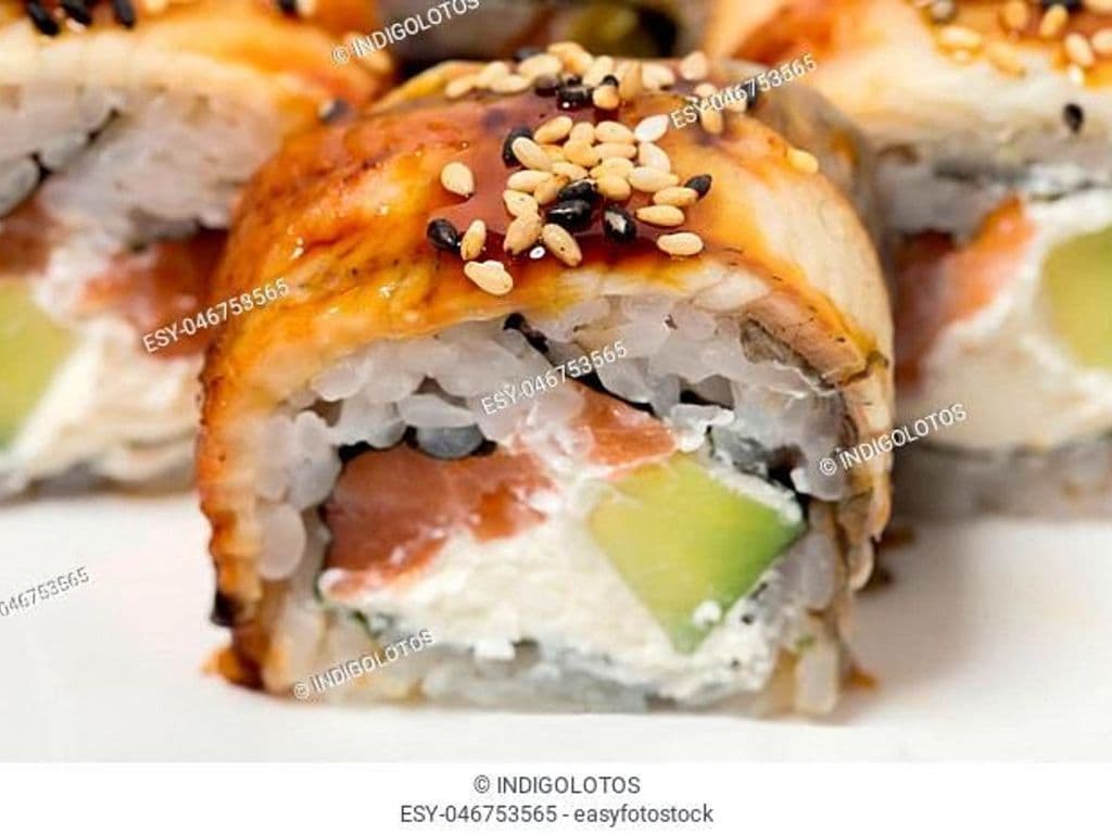 House Special Roll (8pcs)