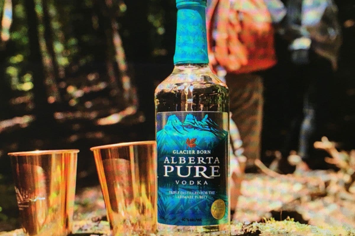 Alberta Pure Glacier Born Vodka (1 x 1.14 L)