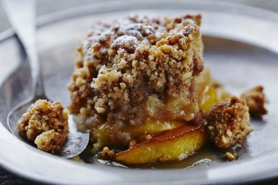 Hot Apple Crumble