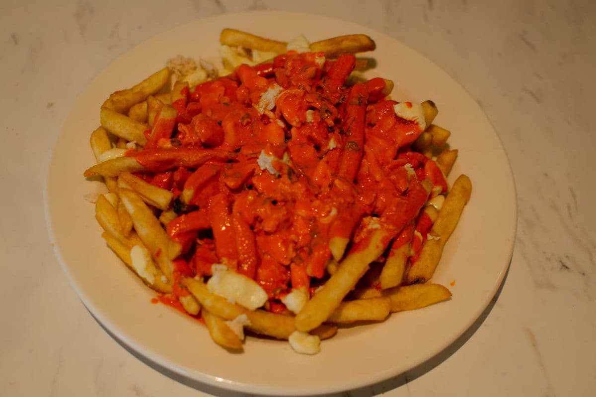 Butter Chicken Poutine
