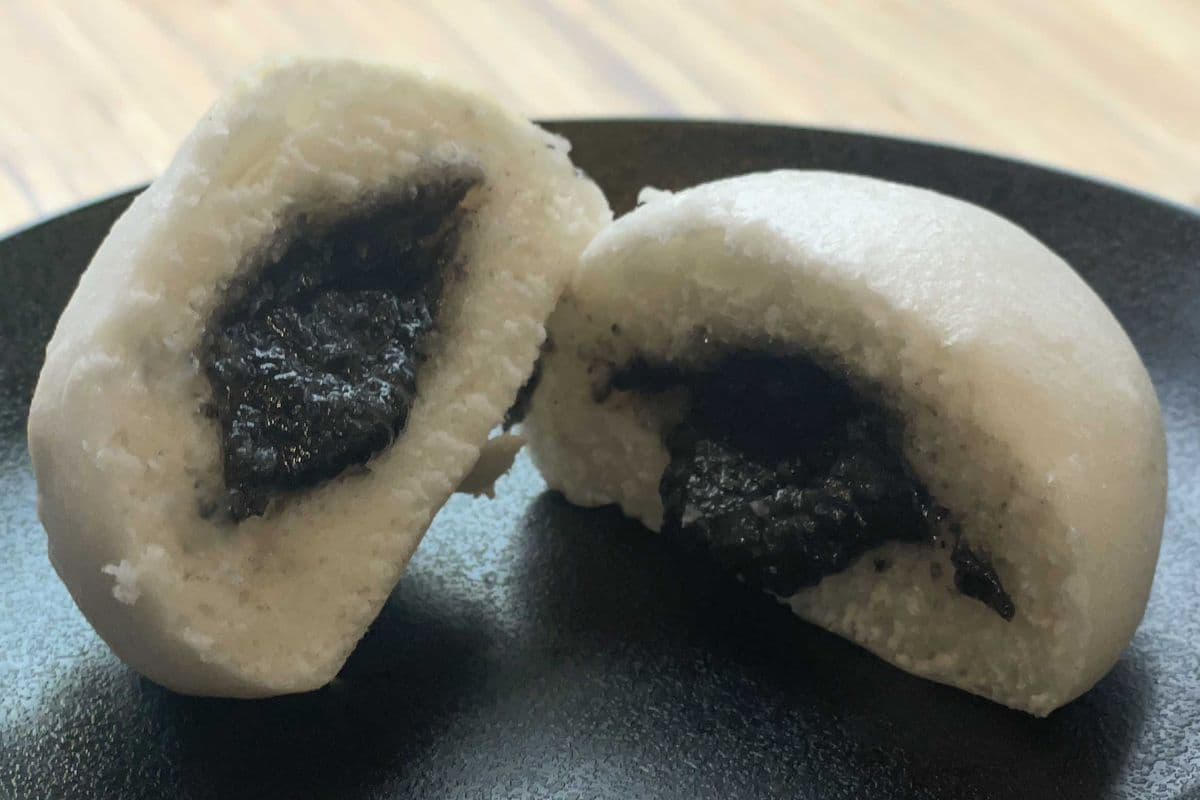 Black Sesame Bao