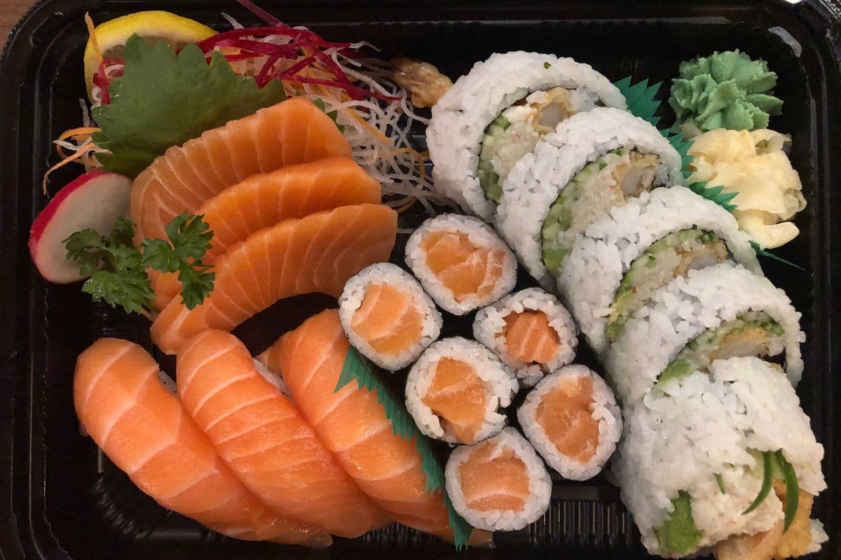 Salmon Sashimi & Sushi Combo