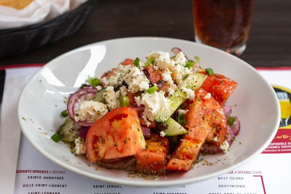 "Horiatiki" salade Grecque (Petit)