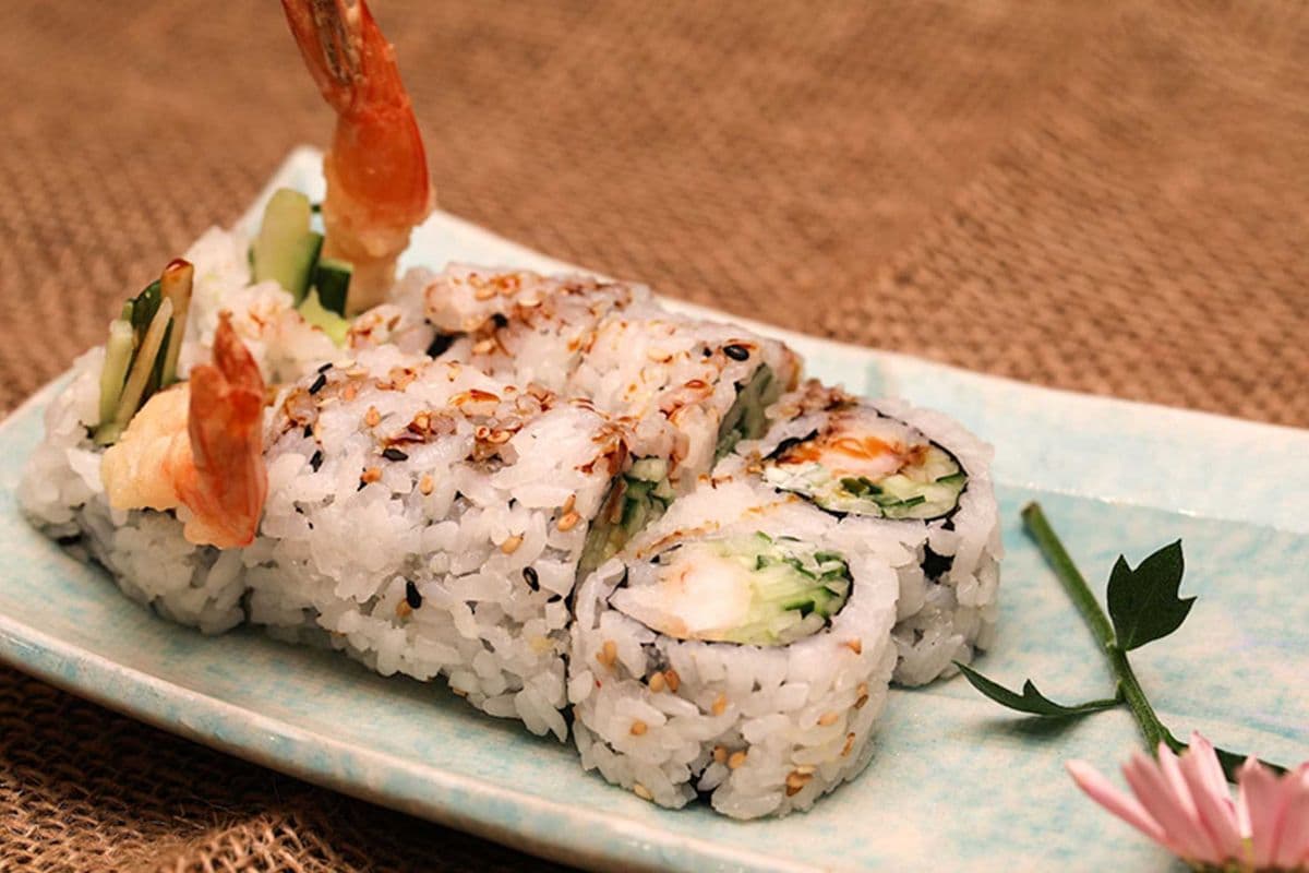 047 Crunchy Shrimp Roll (8 pcs)