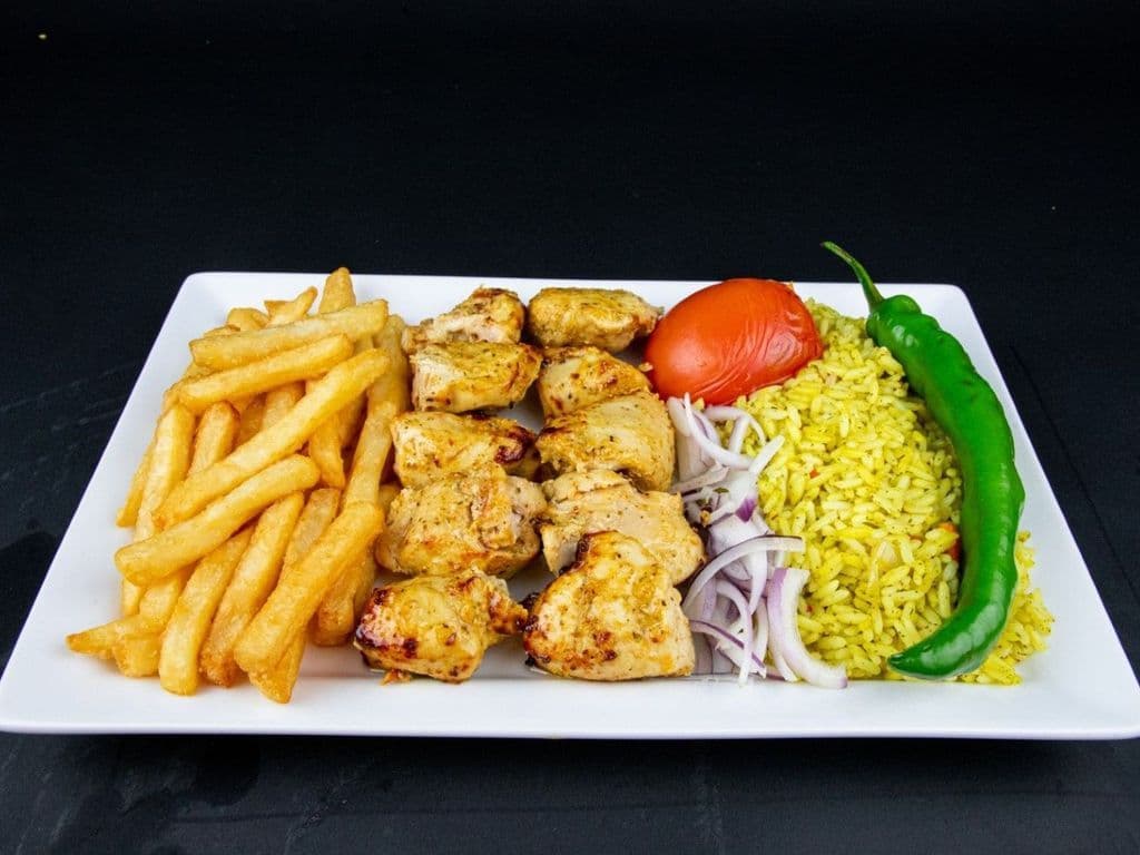 Spécial Plat Brochettes de Poulet / Chicken Skewers platter Special