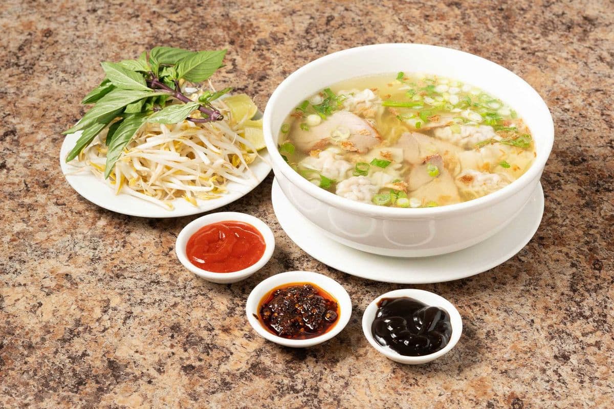 23. Wonton and Egg Noodle Soup - Mi Hoanh Thanh