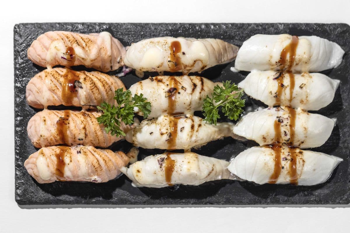 Toched Sushi (12 pcs)