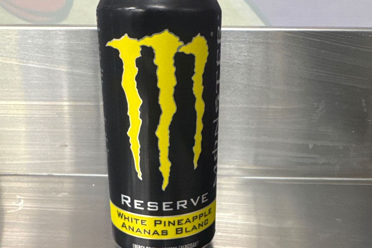 Monster white pineapple (473 ml)