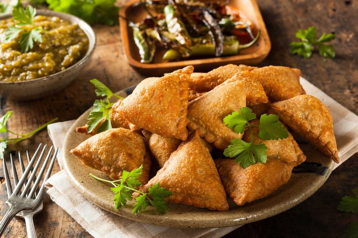 Cocktail Samosas (50 Pieces)