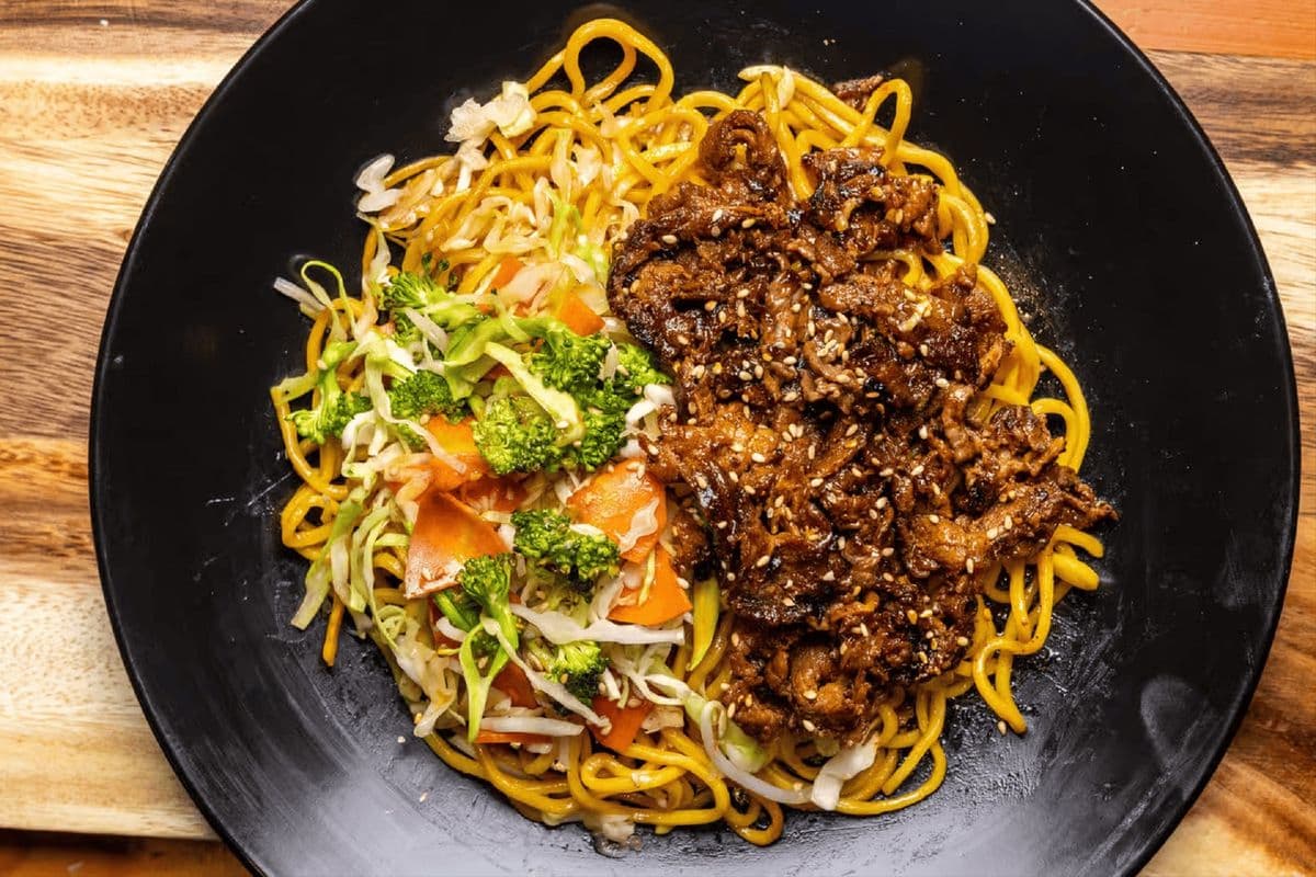 Teriyaki Pork, Noodles and Vegetables