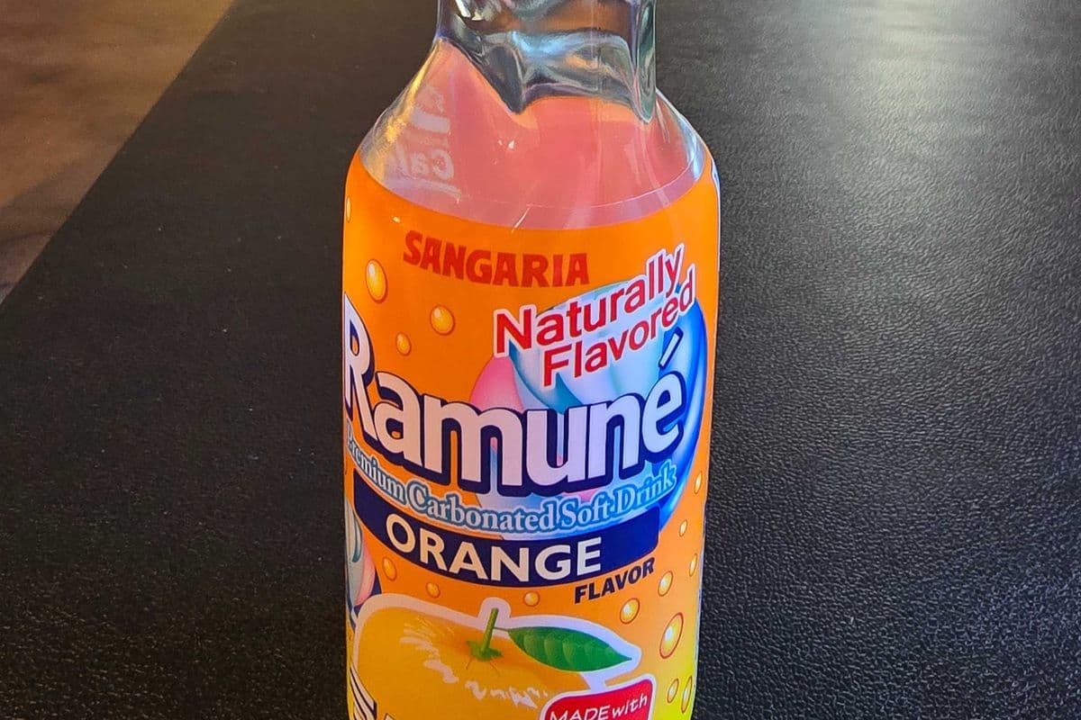 Japanese Soft Drink (Ramune Orange) (110 Cal)