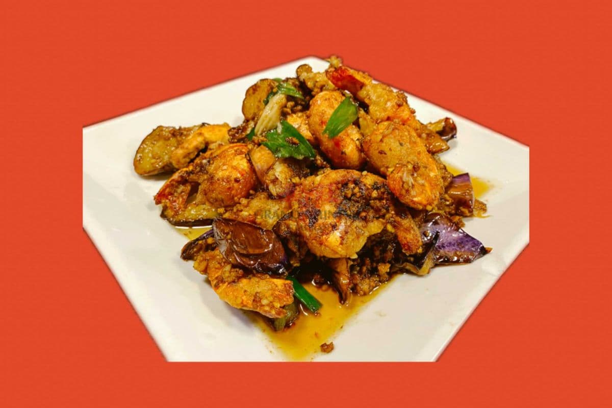 S4. Tiger Prawns with Minced Pork and Eggplant