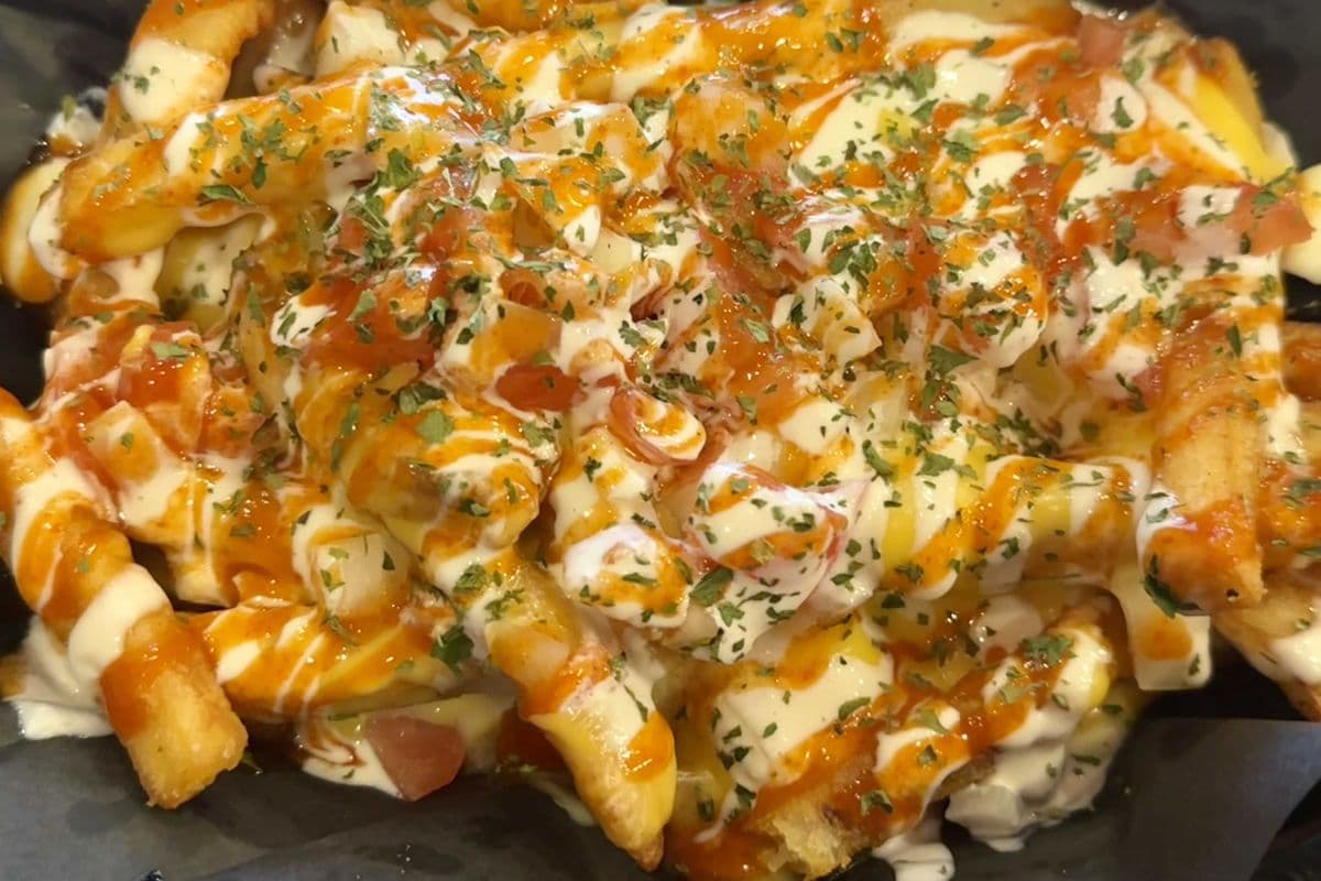 LARGE CHEESIE SUPREME