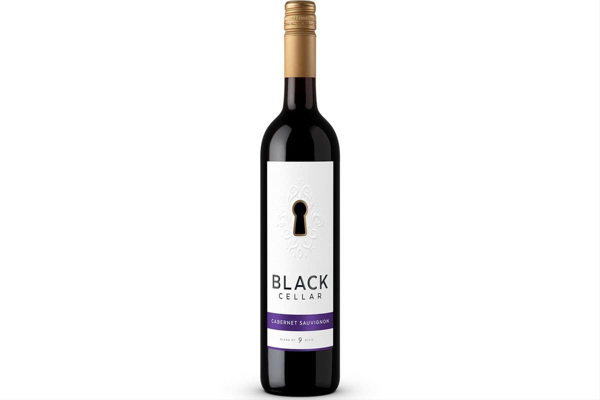 Black Cellar Cab Sauv (1 x 750mL)
